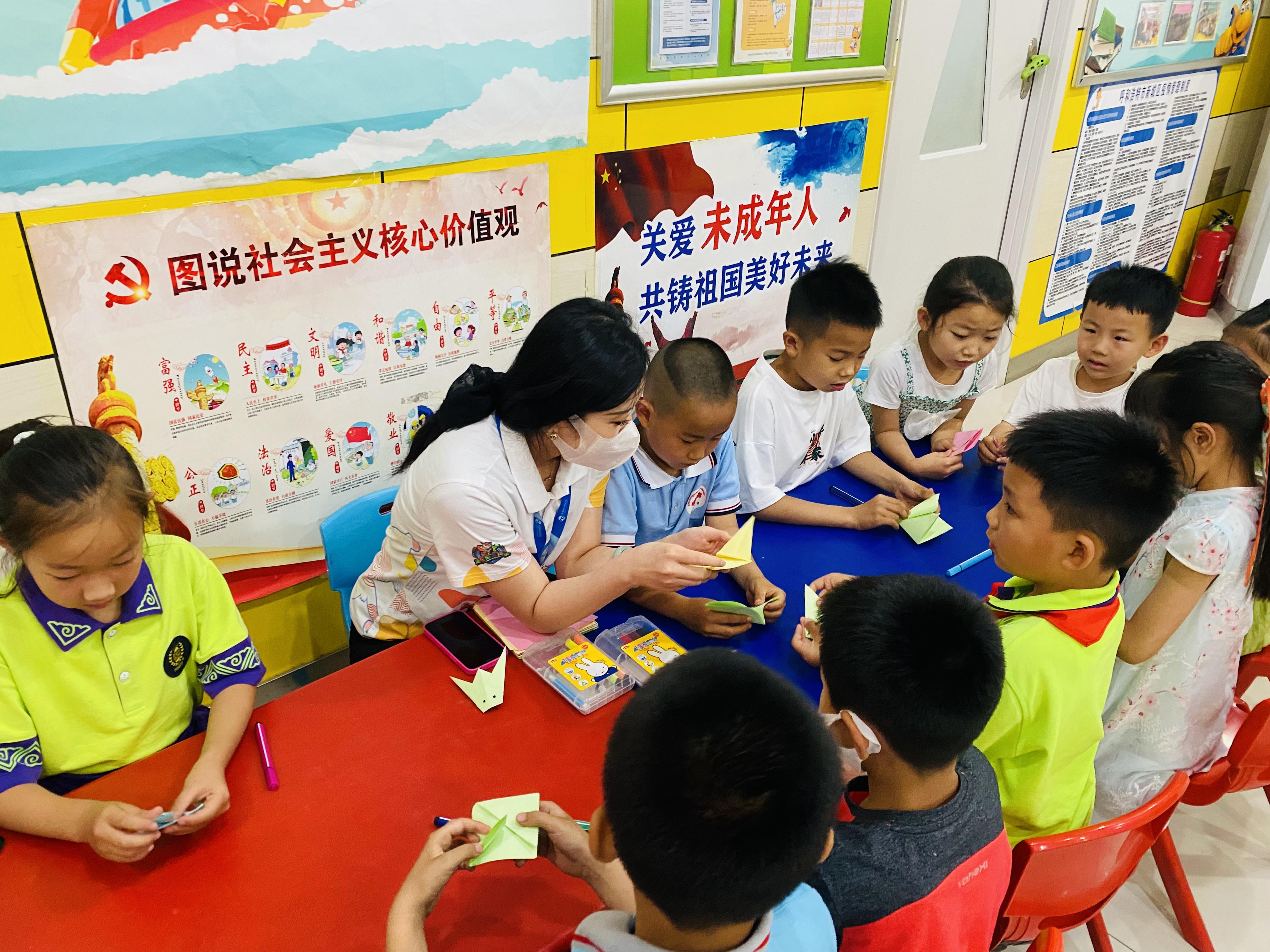 天童教育:家庭教育最忌的三个“过度”